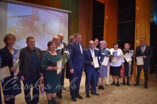 Педагоги удостоились Грамоты за подготовку «высокобалльников»