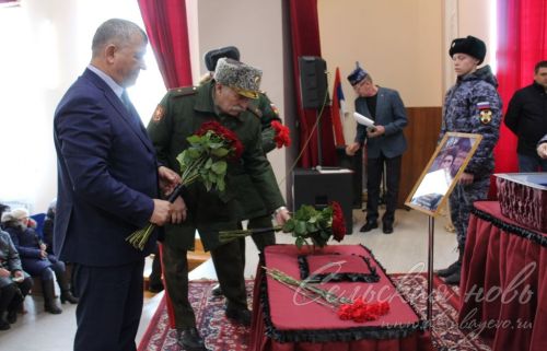 Аксубай районы 21 яшьлек Булат Шакиров белән хушлашты
