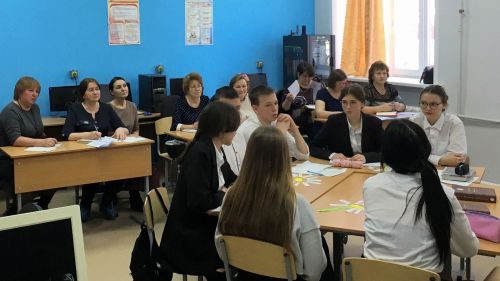 Языковеды Аксубаевского района провели открытые уроки