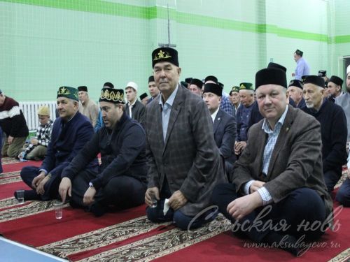 Татарстан мөфтие Аксубайда эш сәфәре белән булды һәм район ифтарында катнашты