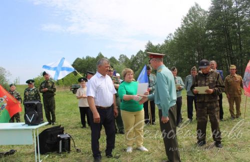 Аксубай педагоглары җыеннар үткәргән өчен бүләкләр алдылар