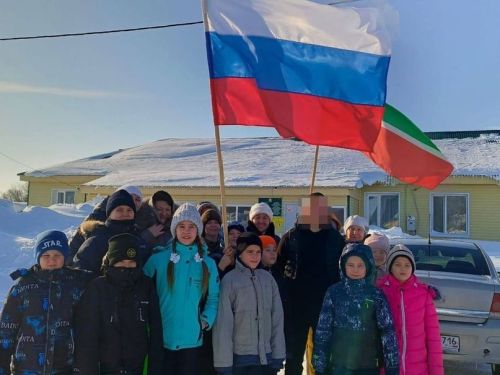 В начальной школе района патриотизм воспитывают через игру и добрые поступки