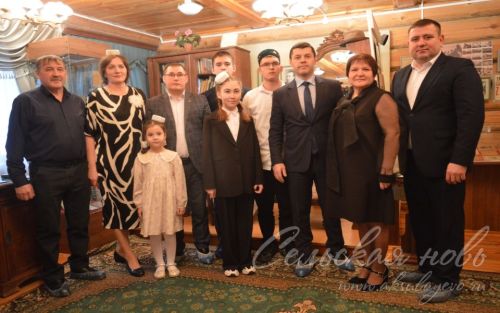 Аксубай районында Хәсән Туфан елы тантаналы төстә ачылды