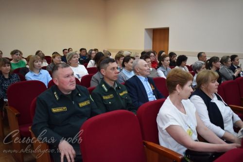 Аксубай районында депутат Айдар Метшин эш сәфәре белән булып китте