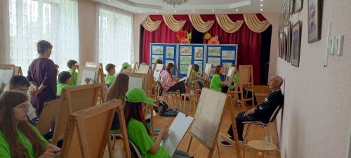 Аксубайда пленэрда – Яр Чаллыдан яшь рәссамнар
