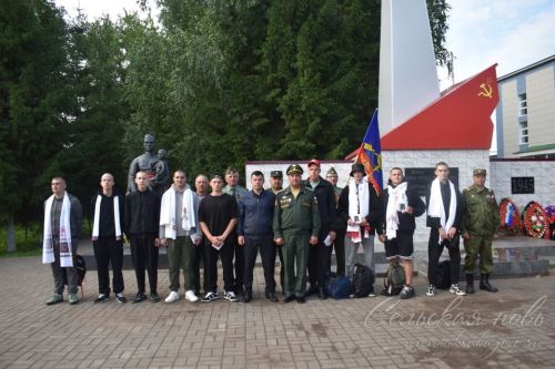 Проводы в армию в Аксубаеве: торжественно и достойно