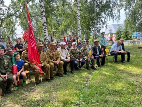 Аксубай районында Көнбатыш төркеме гаскәрләренә һәйкәл ачылды
