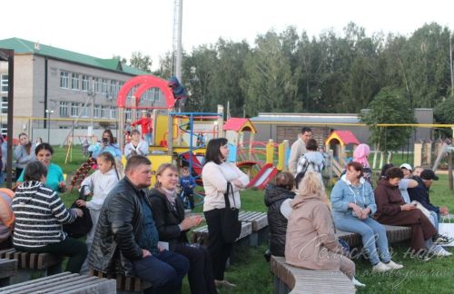 Будущих первоклассников и многодетные семьи чествовали в Аксубаеве