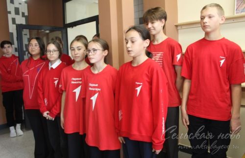 Виталий Тимирясов исемендәге Аксубай мәктәбендә Татарстан Рәисе ярдәмчесе булды