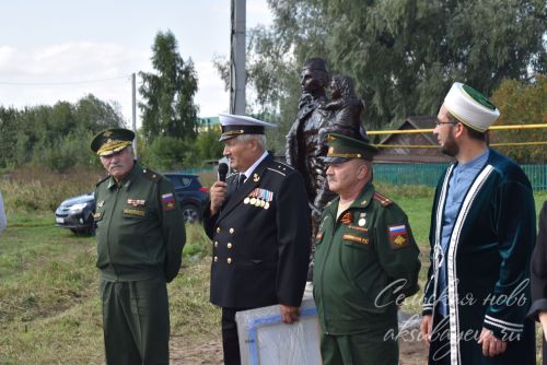 В Аксубаеве появился новый символ героизма и памяти
