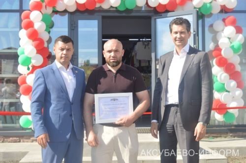 Аксубай районының инвестицион проектларын һәм сәнәгать мәйданчыкларын ТР Рәисе каршындагы Эшкуарлар хокукларын яклау буенча вәкаләтле вәкил Фәрит Габделганиев бәяләде
