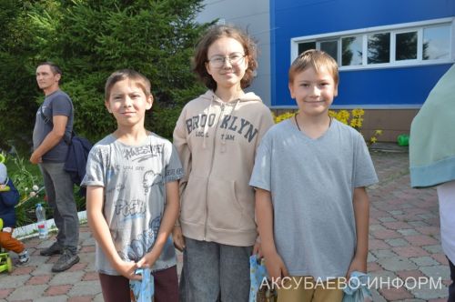 Аксубайда байкерлар балаларга шатлык бүләк итте