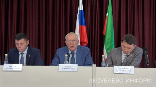 Педсовет мәктәпләр үсеше векторын билгеләде