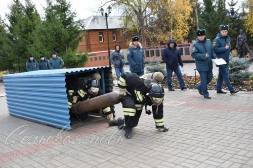В Аксубаеве прошел заключительный этап соревнований по функциональному пожарному многоборью среди территориальных подразделений Федеральной противопожарной службы по РТ 2023 года
