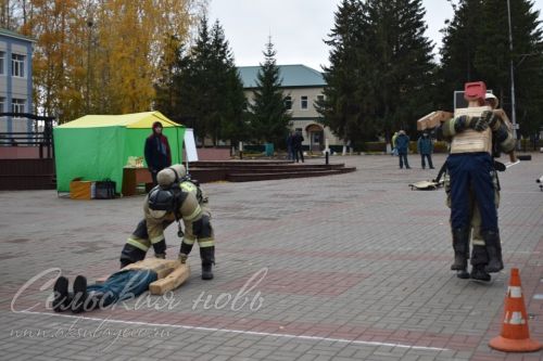 В Аксубаеве прошел заключительный этап соревнований по функциональному пожарному многоборью среди территориальных подразделений Федеральной противопожарной службы по РТ 2023 года