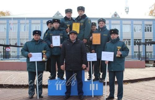 В Аксубаеве прошел заключительный этап соревнований по функциональному пожарному многоборью среди территориальных подразделений Федеральной противопожарной службы по РТ 2023 года