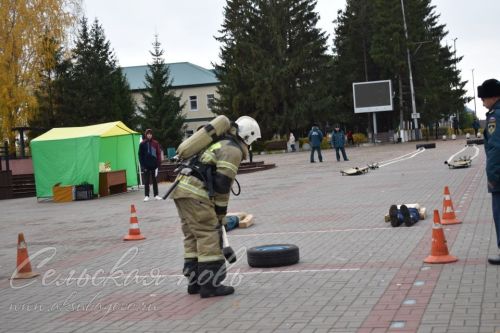 В Аксубаеве прошел заключительный этап соревнований по функциональному пожарному многоборью среди территориальных подразделений Федеральной противопожарной службы по РТ 2023 года