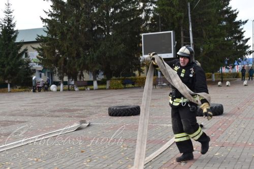 В Аксубаеве прошел заключительный этап соревнований по функциональному пожарному многоборью среди территориальных подразделений Федеральной противопожарной службы по РТ 2023 года