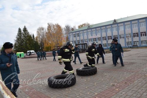В Аксубаеве прошел заключительный этап соревнований по функциональному пожарному многоборью среди территориальных подразделений Федеральной противопожарной службы по РТ 2023 года