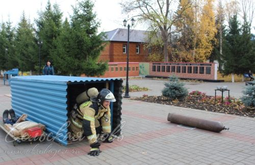 В Аксубаеве прошел заключительный этап соревнований по функциональному пожарному многоборью среди территориальных подразделений Федеральной противопожарной службы по РТ 2023 года