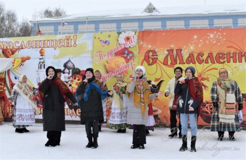 В Аксубаеве отпраздновали Масленицу и встретили весну