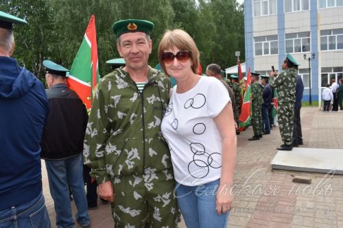 Аксубаевцы, охранявшие рубежи страны, отметили День пограничника