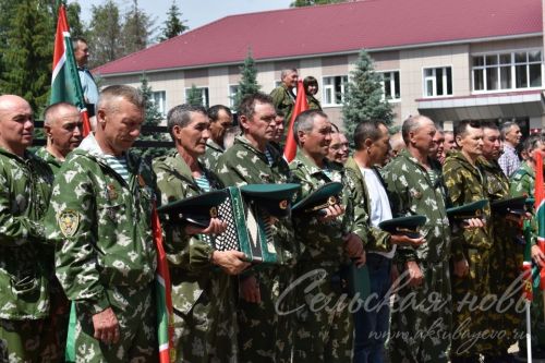 Аксубаевцы, охранявшие рубежи страны, отметили День пограничника