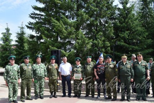 Аксубаевцы, охранявшие рубежи страны, отметили День пограничника