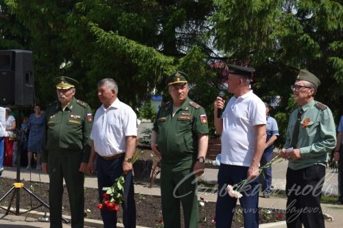 Аксубаевцы, охранявшие рубежи страны, отметили День пограничника