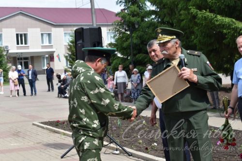 Аксубаевцы, охранявшие рубежи страны, отметили День пограничника