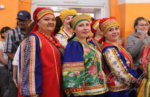 В Аксубаевском районе «Троицкие хороводы» прошли под проливным дождем