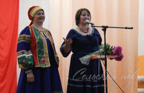 В Аксубаевском районе «Троицкие хороводы» прошли под проливным дождем