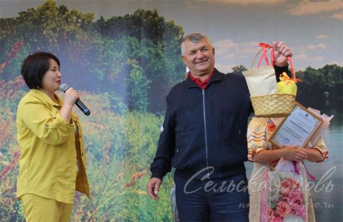 Фоторепортаж с праздника "Троицкие хороводы"