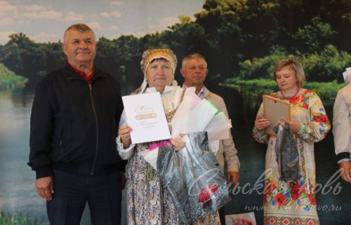 Фоторепортаж с праздника "Троицкие хороводы"