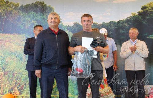 Фоторепортаж с праздника "Троицкие хороводы"