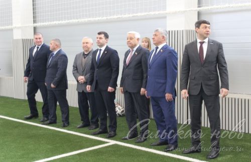 В Аксубаеве открыли крытый футбольный манеж «Аксу»