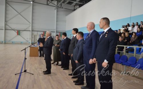 С Аксубаевскими волейболистами встретился Фарид Мухаметшин