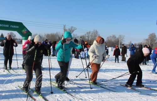 В Аксубаевском районе на лыжню встали более 1000 человек