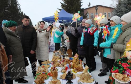 Аксубаево отпраздновало Масленицу и встретило весну