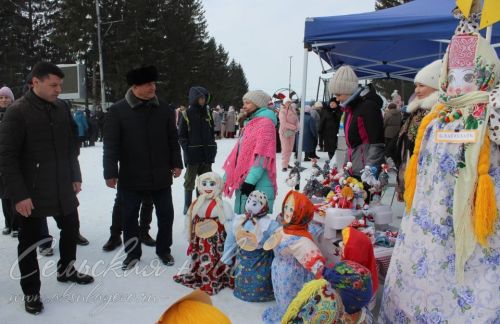 Аксубаево отпраздновало Масленицу и встретило весну