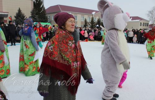 Аксубаево отпраздновало Масленицу и встретило весну