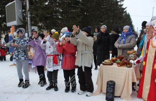 Аксубаево отпраздновало Масленицу и встретило весну