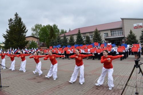 Фоторепортаж с Парада Победы в Аксубаеве
