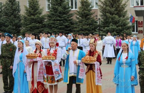 Фоторепортаж с Парада Победы в Аксубаеве