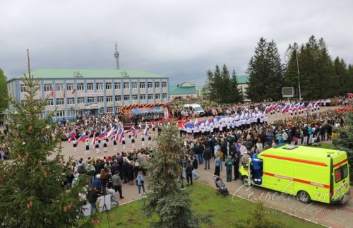 Фоторепортаж с Парада Победы в Аксубаеве