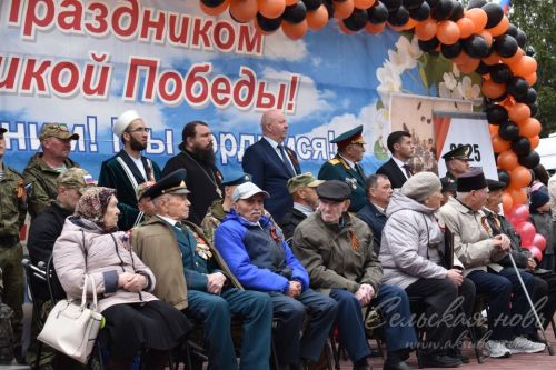 Фоторепортаж с Парада Победы в Аксубаеве