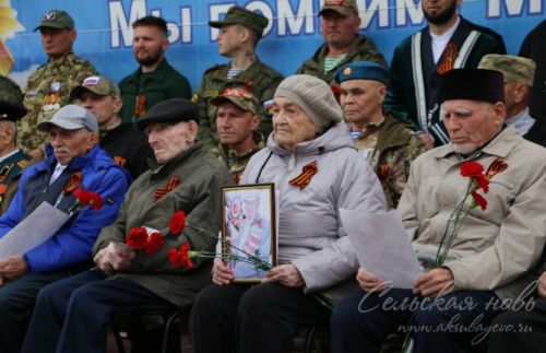Фоторепортаж с Парада Победы в Аксубаеве