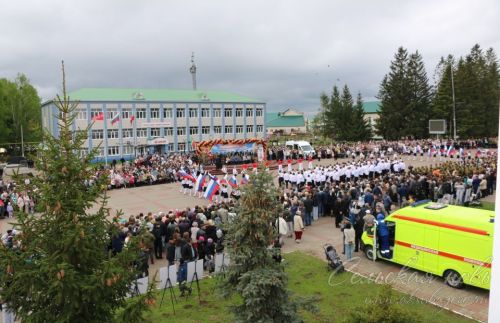 Фоторепортаж с Парада Победы в Аксубаеве