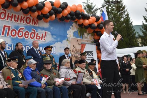 Фоторепортаж с Парада Победы в Аксубаеве
