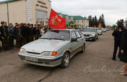 Фоторепортаж с Парада Победы в Аксубаеве